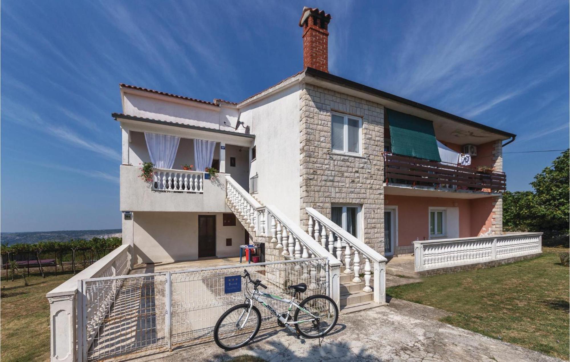 Pet Friendly Apartment In Koromacno With Wifi Exteriér fotografie