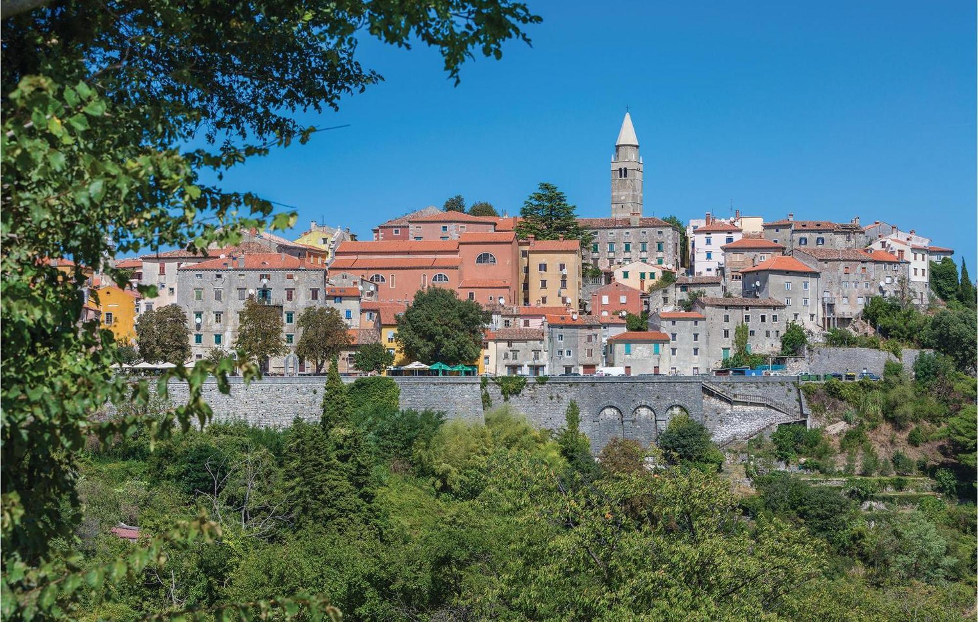 Pet Friendly Apartment In Koromacno With Wifi Exteriér fotografie